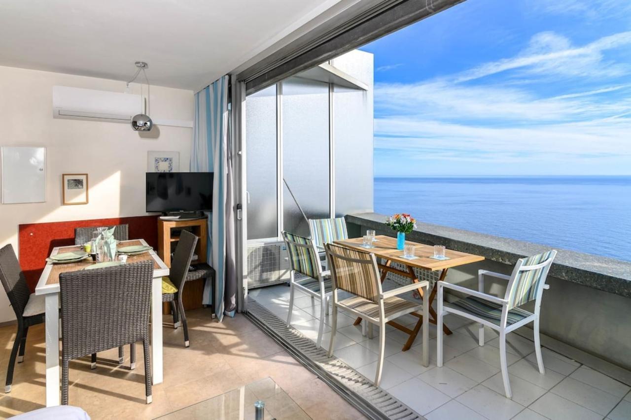 Air-Conditioned Apartment With Sea View Furnished Terrace & Parking カップダイユ エクステリア 写真