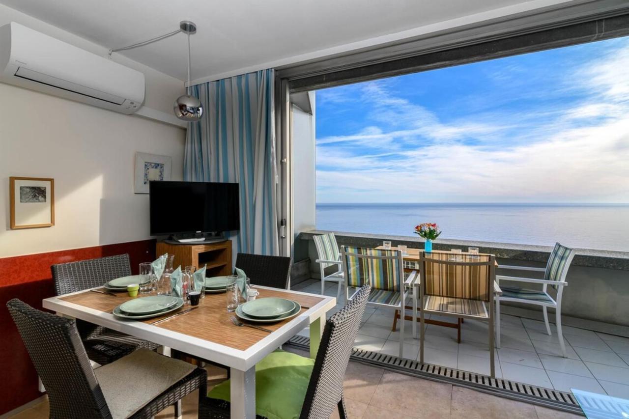 Air-Conditioned Apartment With Sea View Furnished Terrace & Parking カップダイユ エクステリア 写真